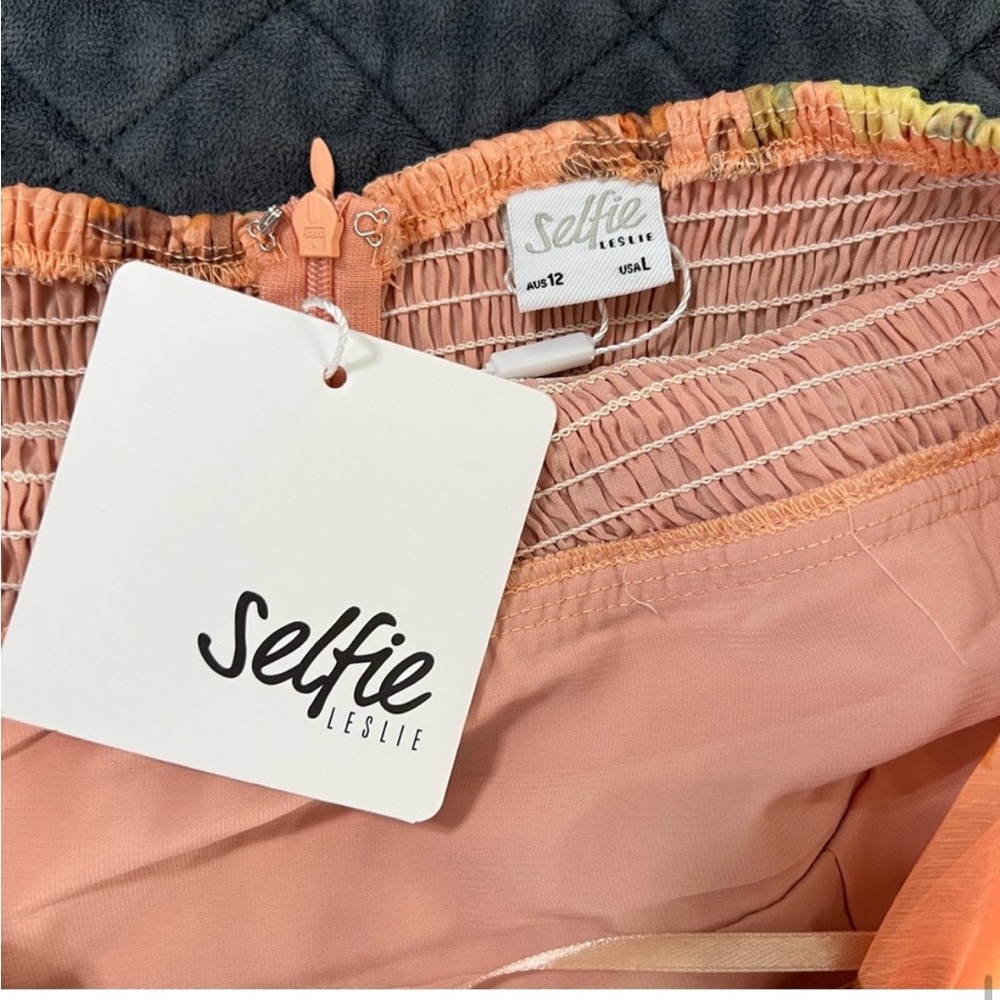 Orange floral Selfie Leslie Mini Dress 🧡 - Picture 8 of 10
